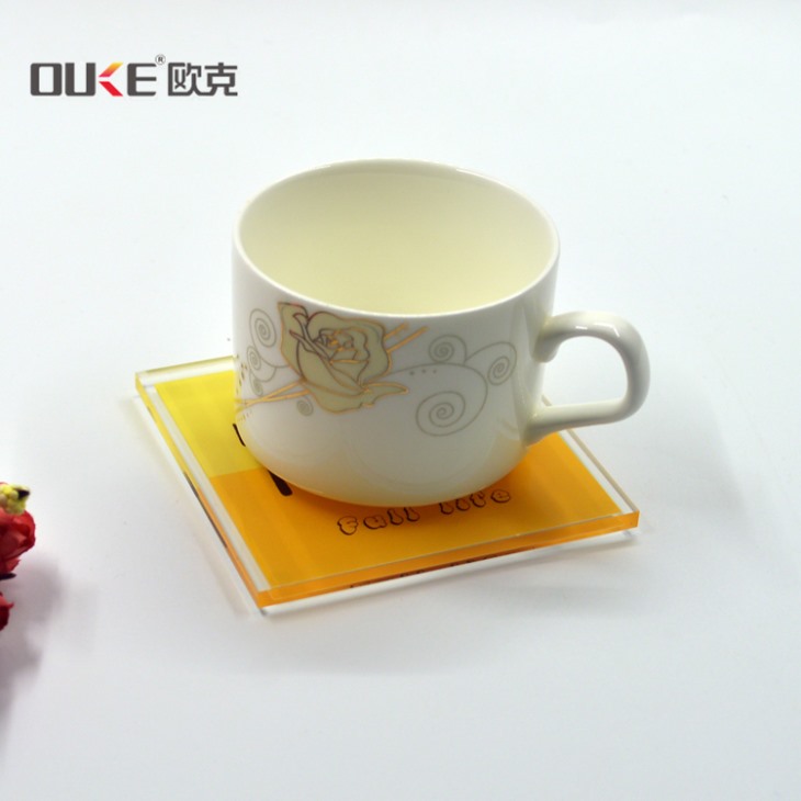 亞克力工廠批發(fā)彩色創(chuàng)意杯墊