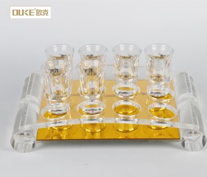 深圳亞克力工廠金色有機(jī)玻璃子彈杯杯架