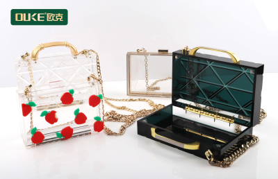 亞克力鏈條小方包、亞克力斜跨包